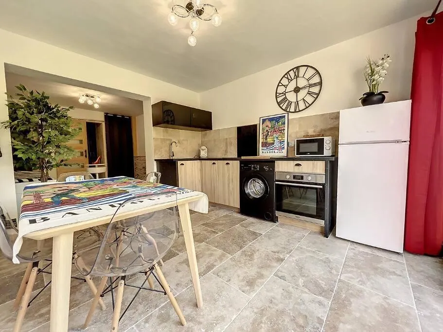 Superbe Appartement En Bord De Mer Bandol 0*,