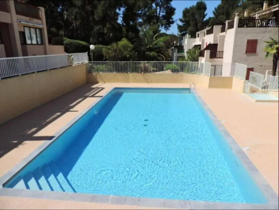 Superbe Appartement En Bord De Mer Bandol France
