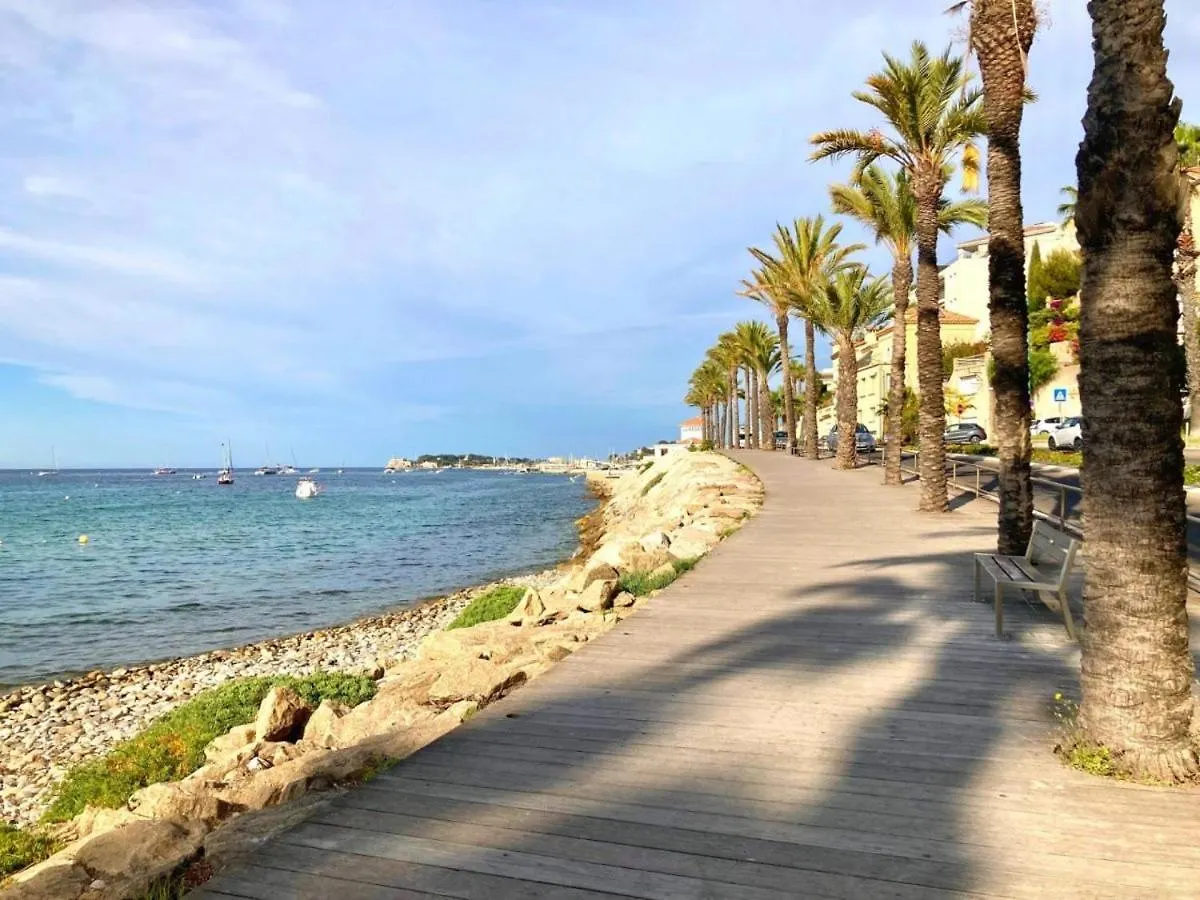 Apartment Superbe Appartement En Bord De Mer Bandol